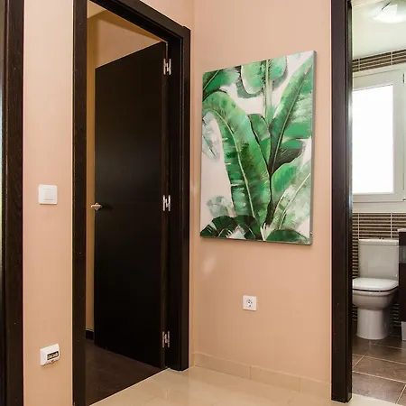 Villa Wonderful Private In Golden Park Residence.