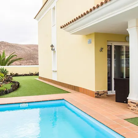 Villa Wonderful Private In Golden Park Residence. *
