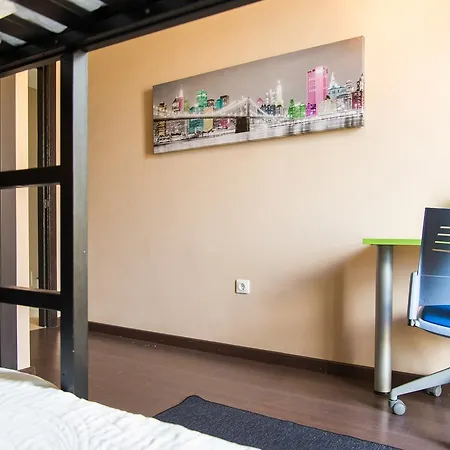 Villa Wonderful Private In Golden Park Residence.