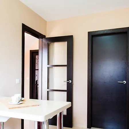 Wonderful Private In Golden Park Residence. * Corralejo