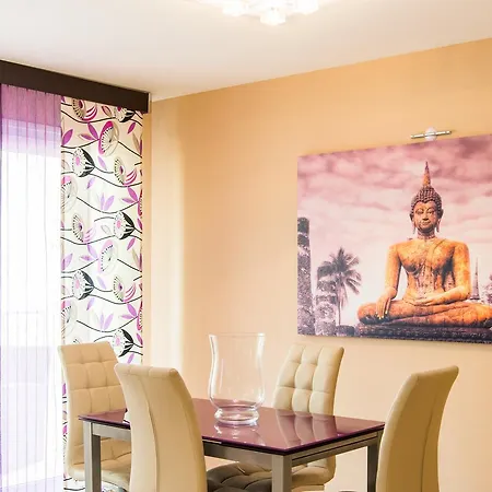Villa Wonderful Private In Golden Park Residence. *